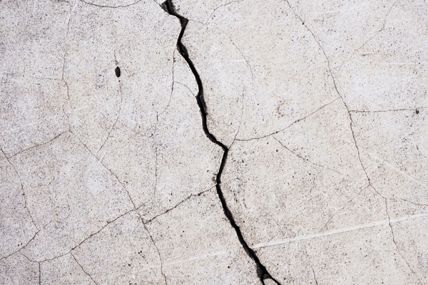 Sealing Stucco Cracks – Tips to Protect Your Home’s Exterior